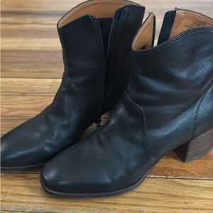 Lucky Brand Black Leather Ankle Booties